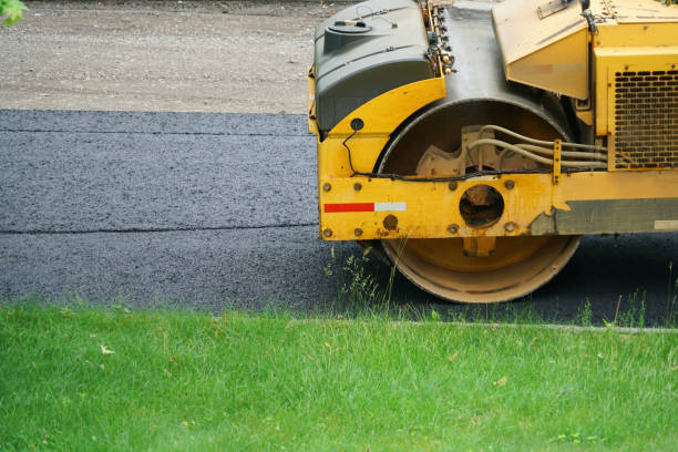 Best Gravel Driveway Installation  in Lebanon, NH